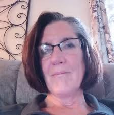 Congratulations to Kylee Greig who has signed to play Softball at LaRoche  next year.