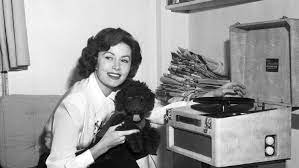 Explore ur favourite redhead's (@urfavouriteredhead) posts on pholder | see more posts from u/urfavouriteredhead about 2000s girls, gonewild18 and innie. Rhonda Fleming Film Star Of 40s And 50s Dies At 97