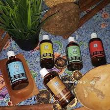 Minyak kelapa dara (vco) tanamera mempunyai pelbagai kegunaan dan khasiat terutamanya ibu mengandung. Tanamera Ada 5 Jenis Minyak Urut Yang Tanamera Sri Ati Facebook