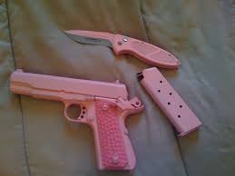 Qiqi matching pfp novocom top / qiqi is a cryo element support/healer type character. Aesthetic Rose And Gun Novocom Top