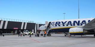 Les clients, après avoir patienté 2h30, ont été invités à changer d'appareil et à prendre place dans un autre avion en provenance de marseille. Aeroport De Bordeaux Voici Les 7 Nouvelles Lignes Ryanair Au Depart De Merignac