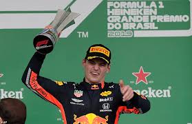 Vanaf 2021 zal carlos sainz de rode kleuren van ferrari vertegenwoordigen. Max Verstappen Wins Brazilian Gp Ahead Of Gasly And Carlos Sainz As Lewis Hamilton Loses Podium After Being Hit With Penalty For Collision Albon Sportstribunal