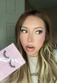 Wendy Ortiz Lashes from Amazon