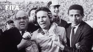 Zagallo 1970 | he had imbibed the sense of failure, yet sworn to change it, to defeat it. Qelinemsljre8m