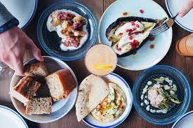 gran cafe lochergut zurich orientalischer soulfood lebensmittel essen cafe happchen