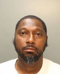 Desmond Stevens's Instagram, Twitter & Facebook