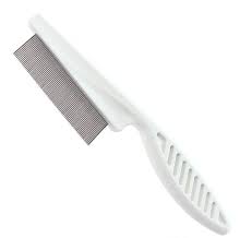 Dip the comb into the bowl of hot water and lemon. How To Use A Cat Flea Comb Properly Feline Friendly Care
