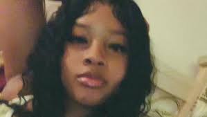 Amazon.com : Water Wave Lace Front Wigs Human Hair Wigs for Women HD 13x4  Glueless Lace Frontal Wigs Human Hair Pre Plucked with Baby Hair Wet and  Wavy Wigs Human Hair 180%