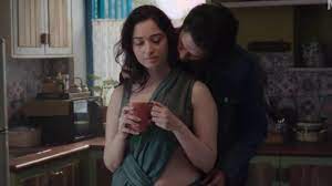 Tamannaah Bhatia reveals she felt 'uncomfortable' watching s*x scenes with  family: 'I would start fidgeting...' | Hindi Movie News - Bollywood - Times  of India