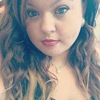 Jillian Mathews's Instagram, Twitter & Facebook