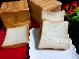A folk etymology claims that the word bánh mì is a corruption of the french pain de mie , meaning soft, white bread. HÆ°á»›ng Dáº«n Cach Lam Banh Mi Gá»'i Sá»¯a