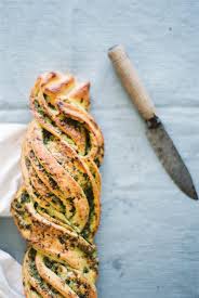 Pesto Braided Bread Pesto Receitas Pao De Pesto