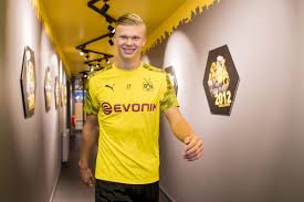 Barcelona chief joan laporta would love to seal erling haaland transfer (image: Barcelona Rumor Round Up Haaland Dembele Olmo And Klostermann Barca Blaugranes