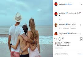 Así fue la propuesta de casamiento de abel pintos a su novia, mora calabrese. La Foto De Abel Pintos Junto A Su Novia Y La Hija De Ella Al Infinito