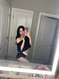 avaxreyess @imsummerxiris 🩷