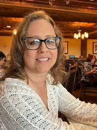 Vickie Ginn's Instagram, Twitter & Facebook