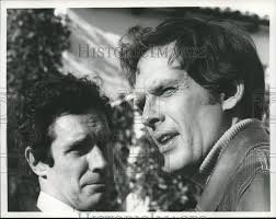 1975 Bradford Dillman and William Lucking act in "Force Five".