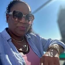 Pamela Staten's Instagram, Twitter & Facebook