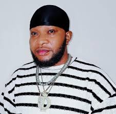 Highlife legend Amandzeba, formerly known as Nat Brew, has revealed that  the change of his name was inspired by his song 'Wogbejeke.' Speaking to  Osei Kwame