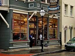 Tellis Pharmacy Now David Skinner Antiques King Street Charleston Sc Your Storefrontoftheday Retail Windows Walkability Street