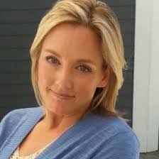 Kristen Knowles's Instagram, Twitter & Facebook