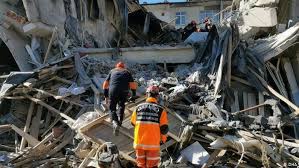 Deprem i̇stanbul ve bursa'da da dahil olmak üzere ege ve marmara bölgesinde hissedildi. Elazig Depreminde Olu Sayisi 29 A Yukseldi Turkiye Dw 25 01 2020