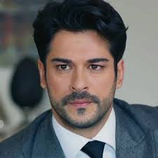Pin En Burak Ozcivit