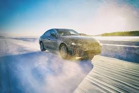 Preise, modelle, reichweite, laden, leistungen und design des ersten vollelektrischen bmw gran coupé. Der Neue Bmw I4 Die Elektrische Mitte
