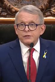 Governor introduces program to improve maternal and infant health outcomes