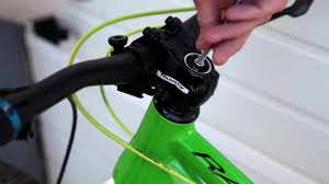 Via the mobile network, the data are exchanged. Fahrrad Gps Tracker Von W1system08 Verlieren Sie Nie Die Spur Ihres Fahrzeugs Mit Dem Gps Bike Tracker Von W1system08