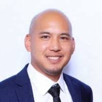 Howard Quach's Instagram, Twitter & Facebook