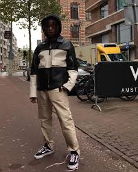 Ian Connor Fashion Urban Fashion Girls Urban Fashion Women Urban Wear
