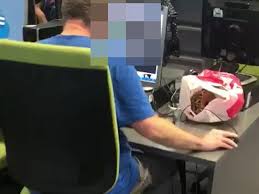 Man caught on camera browsing fat porn at public library as little girls  sit feet away - The Mirror