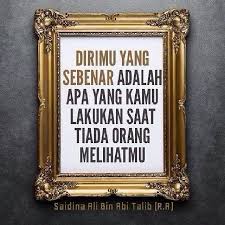 Dalam biografi ali bin abi thalib seperti yang dikutip dari wikipedia diketahui bahwa beliau meninggal di usia 63 tahun karena pembunuhan oleh abdrrahman pel 21 saidina ali bin abu talib. Dirimu Yang Sebenar Adalah Apa Yang Kamu Lakukan Saat Tia Flickr