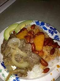 Bistec Encebollado Puerto Rico Receta Pin By Eugenia Echeverry On Mi Puerto Rico Boricua Recipes Food Combining Food