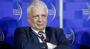 Obrotowe drzwi na rynku aptecznym. Robert Gwiazdowski Zlikwidujemy Pit Oraz Cit Zmienimy Formule Zus Ludzie