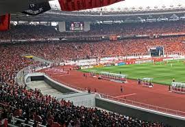 Klub berjuluk macan kemayoran ini baru memiliki lapangan latihan yang berlokasi di jakarta internasional stadium. Persija Entertaining Mitra Kukar At Gbk Main Stadium Https Gbk Id