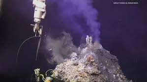 Oregon State University researchers say an active undersea volcano off the coast of Oregon could erupt