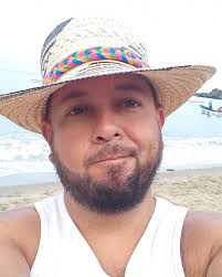 Definitivamente la energía la pones tú!!! Cuando estés triste recuerda que  existe Chichiriviche de la Costa, el La Guaira... La conserva en coco, la  playa, la paz que tiene este increíble lugar.