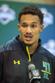 Patriots Sign Top Pick Derek Rivers