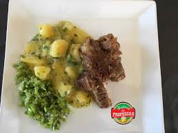 Jun 25, 2021 · como fazer costelinha de porco assada no forno para o almoço ou jantar. Costelinha De Porco Na Pressao Com Quibebe E Talos De Agriao Buteco Do Professor