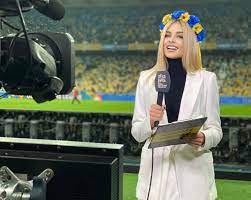 Today we pay a tribute for the ukrainian professional. Vlada Sedan Tv Moderatorin Liebt Em Star Hamburger Morgenpost