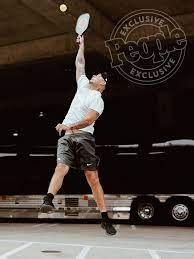 Kane Brown Live Forever Tour Behind The Scenes Photos Kane Brown Kane Scene Photo