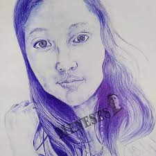 Retrato en bolígrafo azul de la marca BIG.