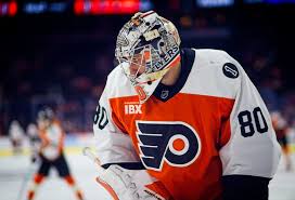 Dan Vladar gets the all important nod tonight for the Flyers
