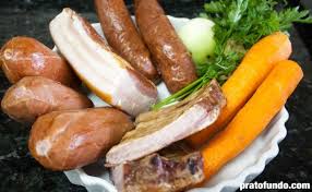 Cassoulet Assado De Carne E Feijao Classico Frances Pratofundo