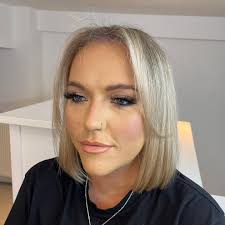 Jenna Walker Make-Up...