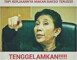 Gambar stiker wa lucu meme. Sepi Grup Belajar