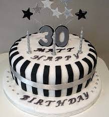 Pin Di Natalia Ferrero Su Cake Torte Compleanno 30 Anni 30 Compleanno