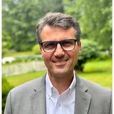 Aldo J. Peixoto, MD (@ajpeixoto)